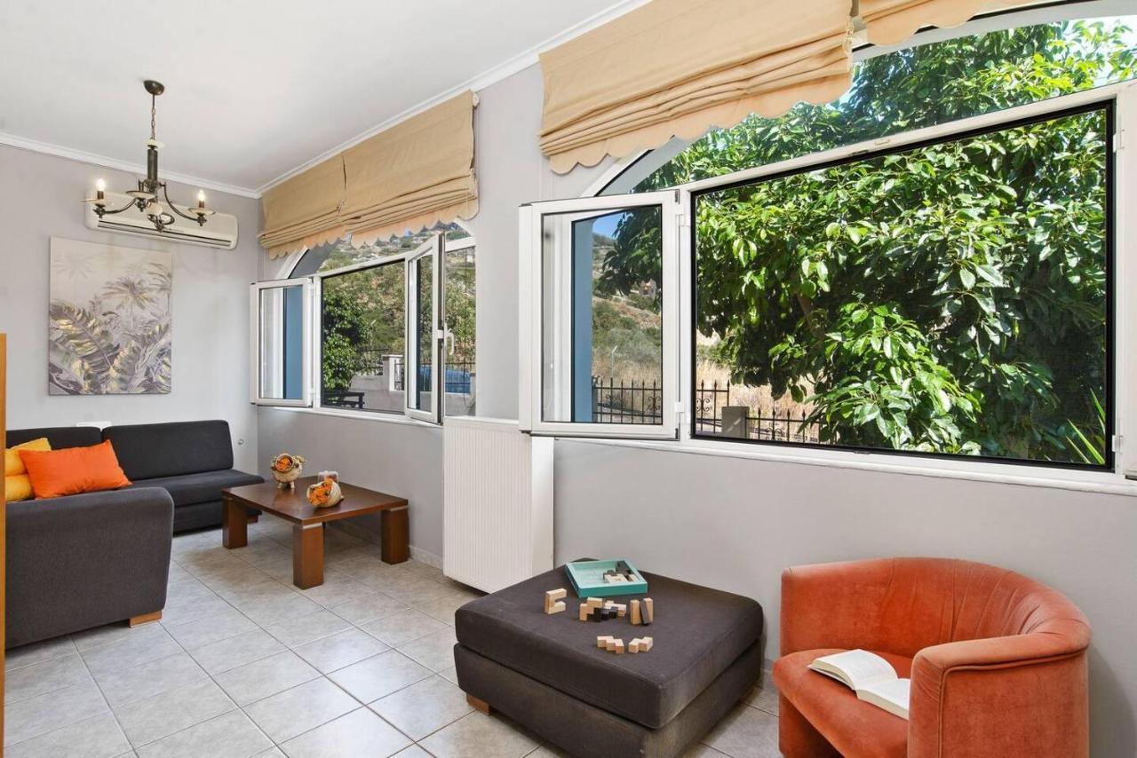Superior Apartment - Overlooking Chania-With Pool 干尼亞 外观 照片