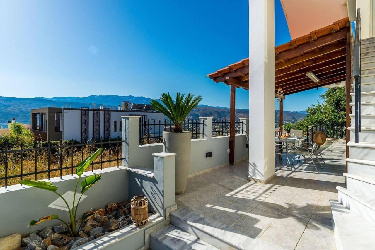 Superior Apartment - Overlooking Chania-With Pool 干尼亞 外观 照片